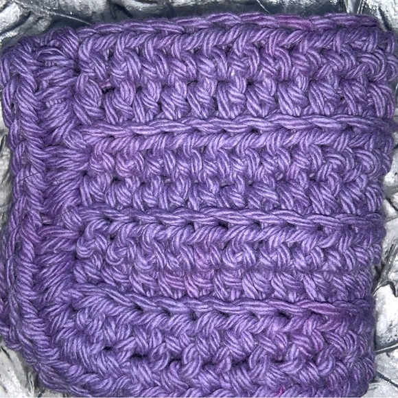 HAND CRAFTED Crochet Colorful Purple 100% Cotton All Purpose Wash or Dish Cloth - Picture 5 of 5